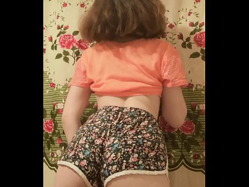 ❤️ Nwa ọhụrụ sexy na-eyipụ uwe mkpirisi ya na igwefoto ❌  na anyị%ig.vlad-massage-salon.ru