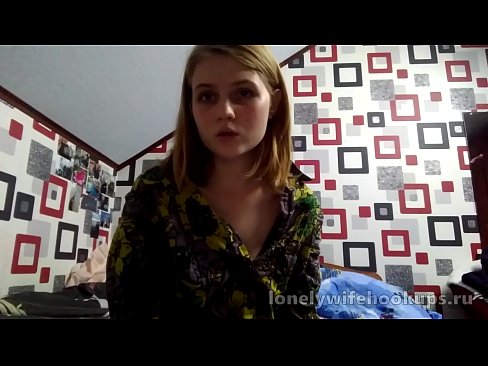 ❤️ Nwa akwụkwọ na-acha odo odo si Rọshịa na-enwe mmasị na nnukwu dicks. ❌  na anyị%ig.vlad-massage-salon.ru